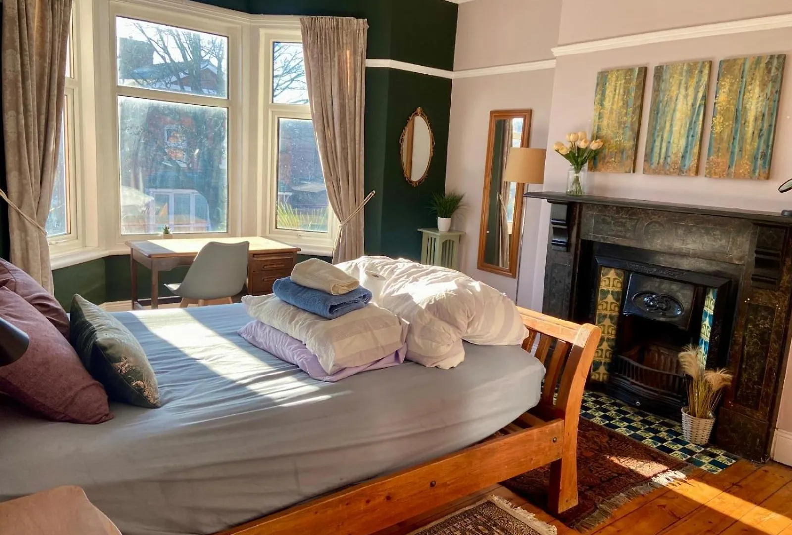 Large, Comfy Room Close To City Centre - Newcastle Upon Tyne