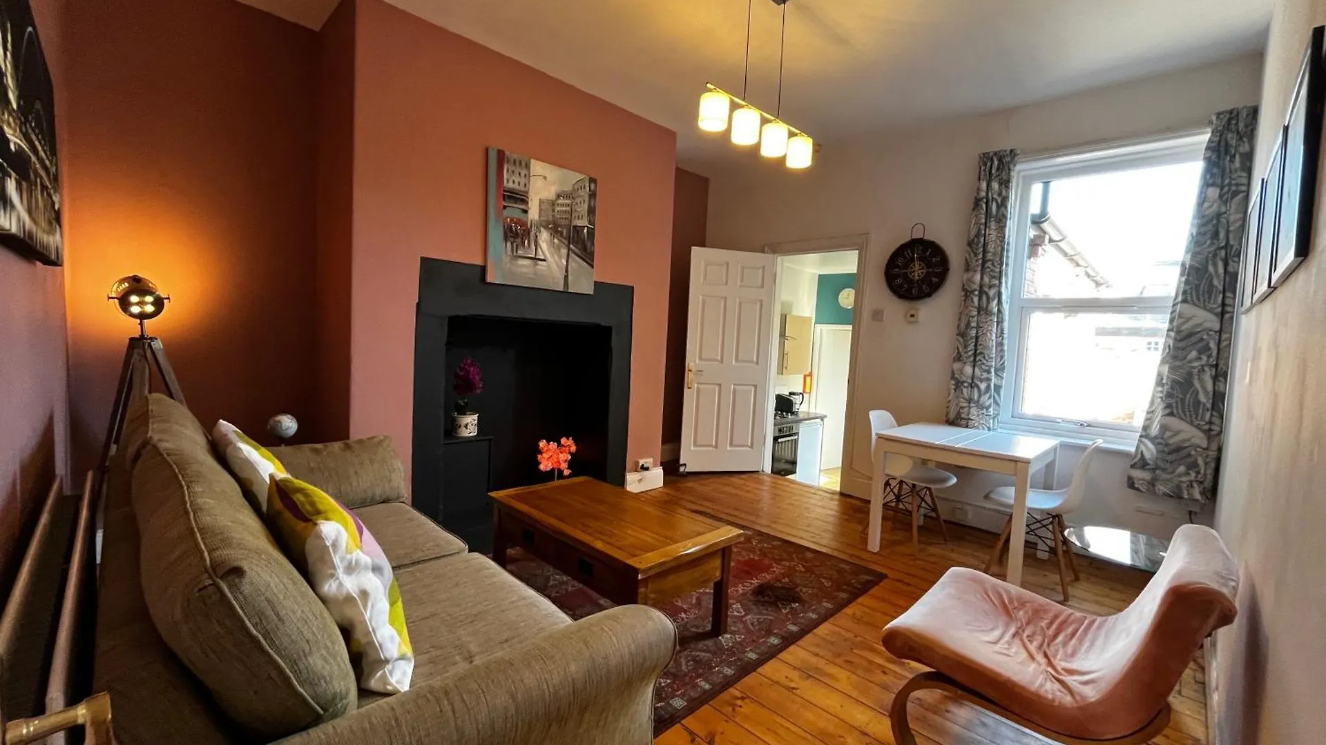 Large, Comfy Room Close To City Centre - Newcastle Upon Tyne Großbritannien